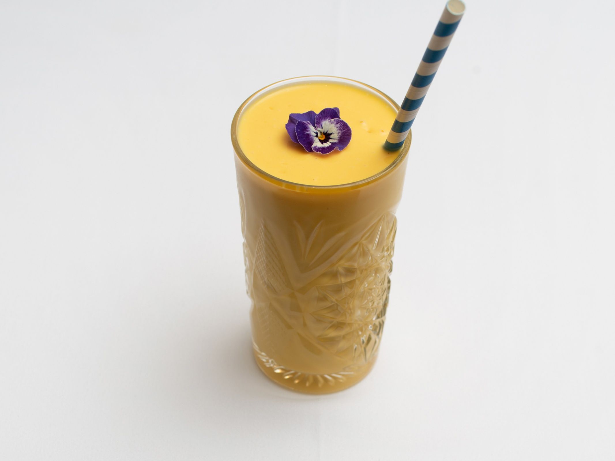 mango lassi